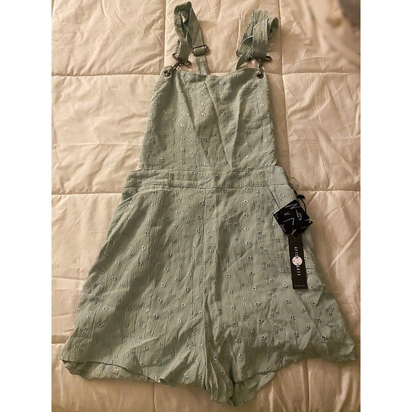 NASTY GAL VINTAGE MEADOWS ROMPER - Picture 4 of 5